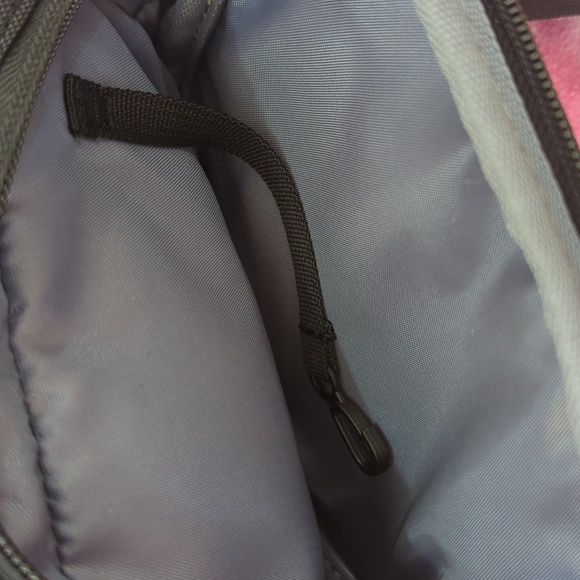 New Balance Sling Bag NWT - Picture 4 of 5